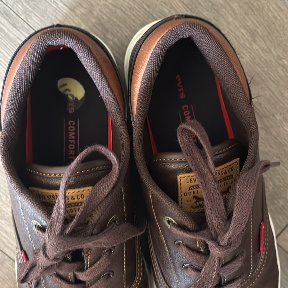 Levi’s brown casual dress sneakers - Picture 3 of 9